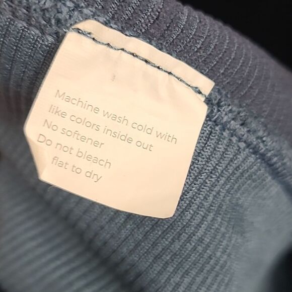 Fabletics High-Waisted Seamless Rib Legging Blue Activewear Athletic Yoga Pants - Picture 7 of 8